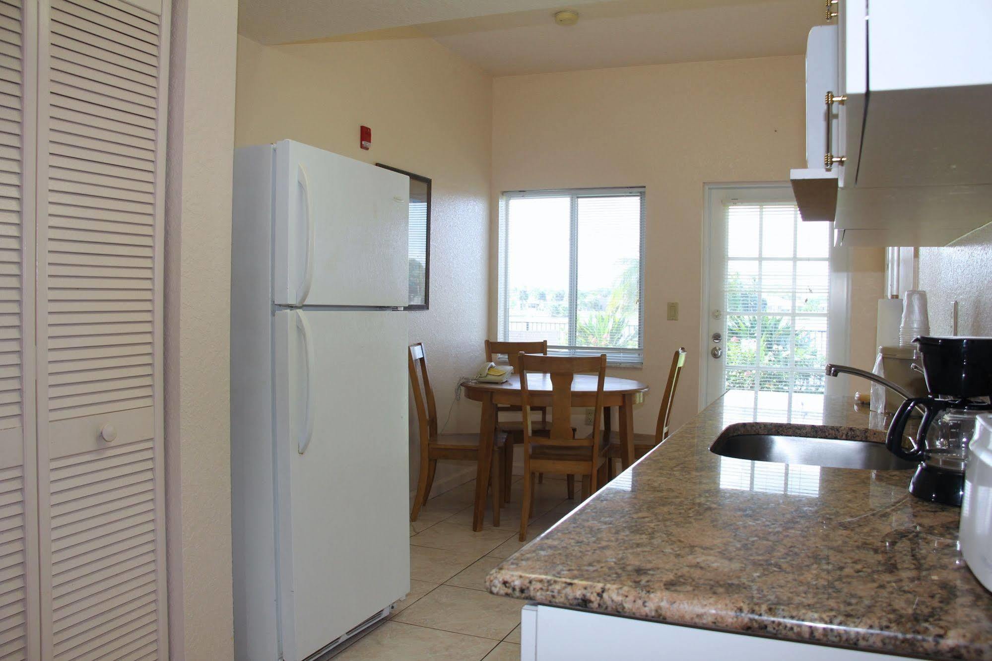Royal Inn Hotel Loxahatchee Εξωτερικό φωτογραφία